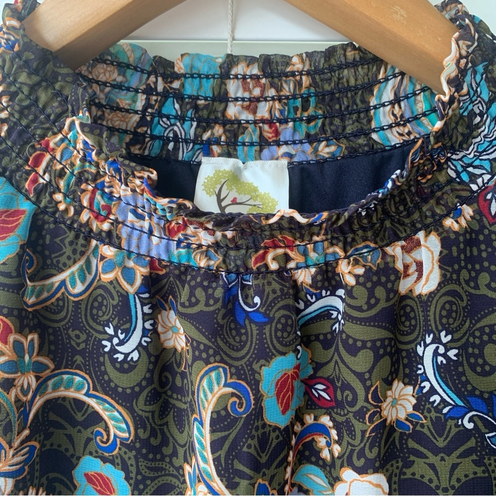 Fig & Flower Anthropologie Floral Paisley Boho lined Top-Shirred Frill Mock Neck
